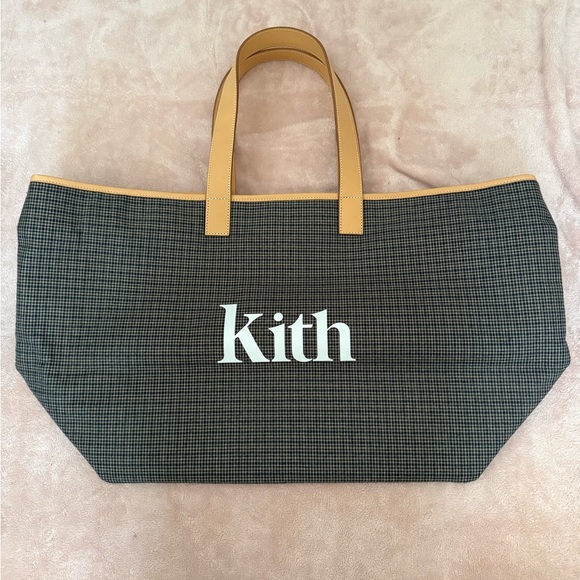 Large Kith Travel Tote - Picture 2 of 3